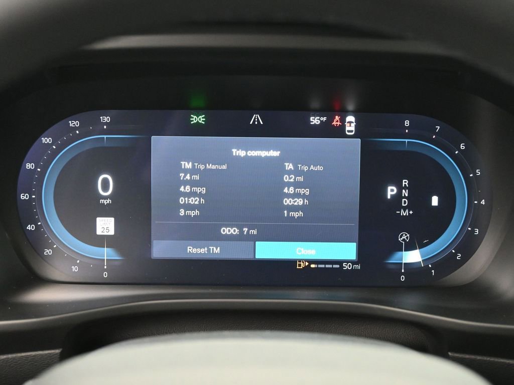 New 2025 Volvo XC40 B5 Ultra w/ Climate Package image 10