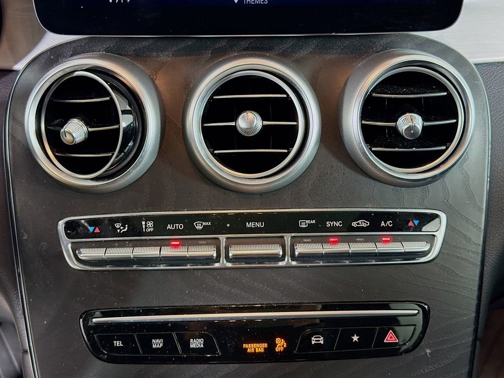 Certified 2022 Mercedes-Benz GLC 300 image 18