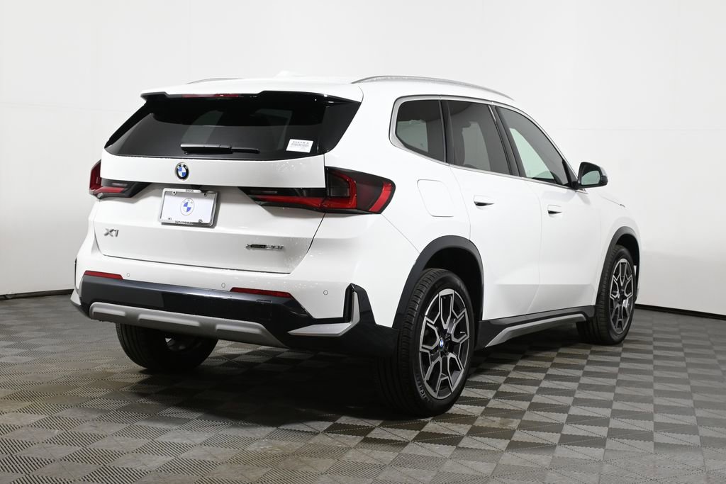 Certified 2024 BMW X1 xDrive28i w/ Technology Package AWD/4WD image 7