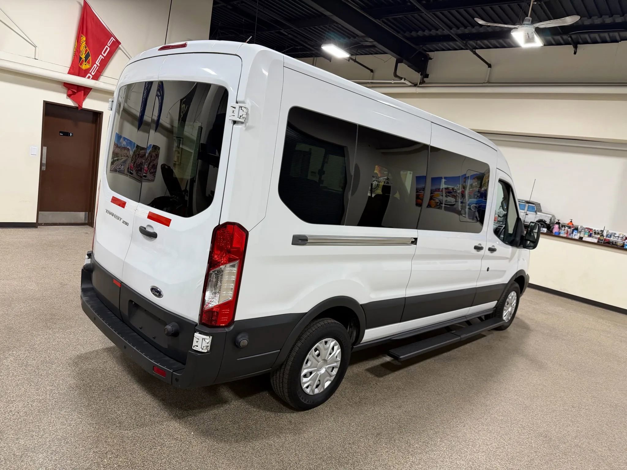 Used 2015 Ford Transit 250 148 Medium Roof RWD image 16