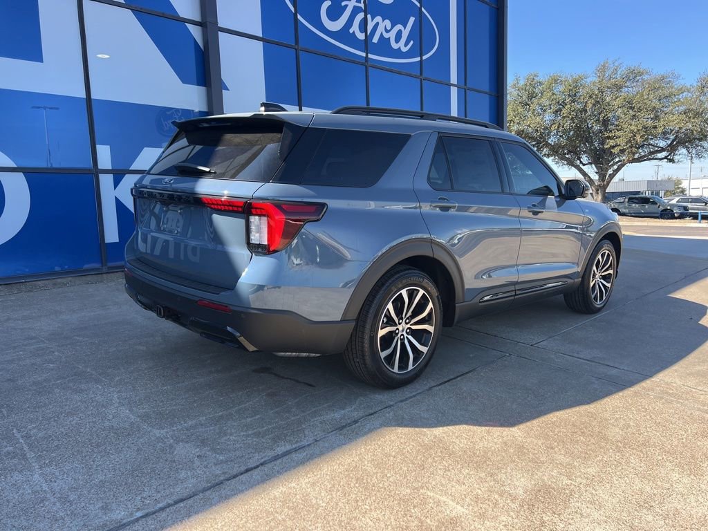 New 2026 Ford Explorer ST-Line w/ Premium Package image 7