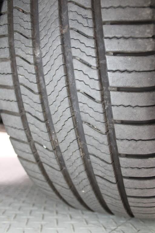 Used 2013 Mercedes-Benz GLK 350 2WD image 32