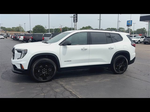Certified 2024 GMC Acadia Elevation w/ Black Edition AWD/4WD image 5