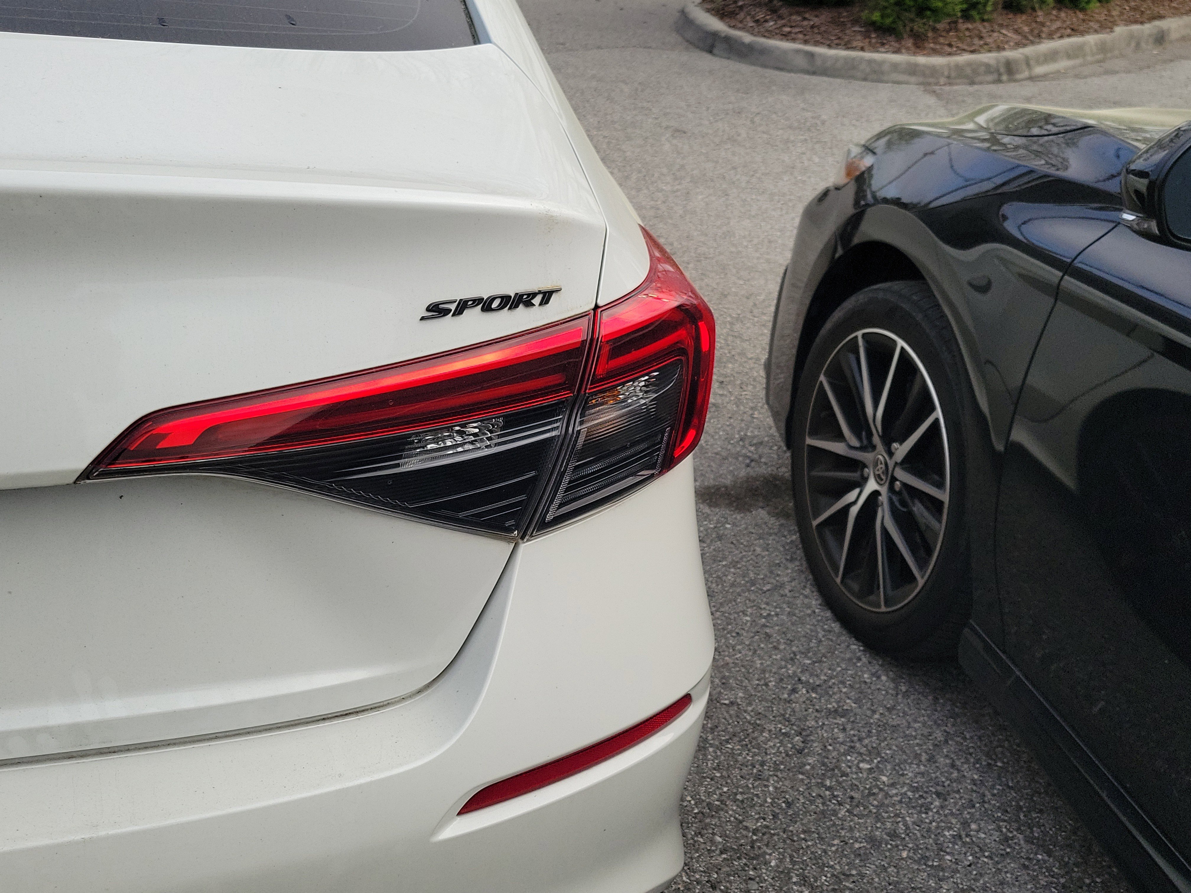 Used 2023 Honda Civic Sport image 15