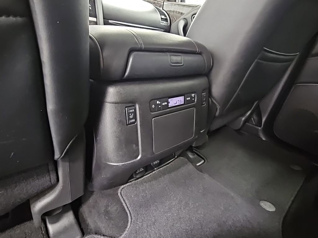 Used 2023 Nissan Armada Platinum w/ Captain's Chairs Package image 36