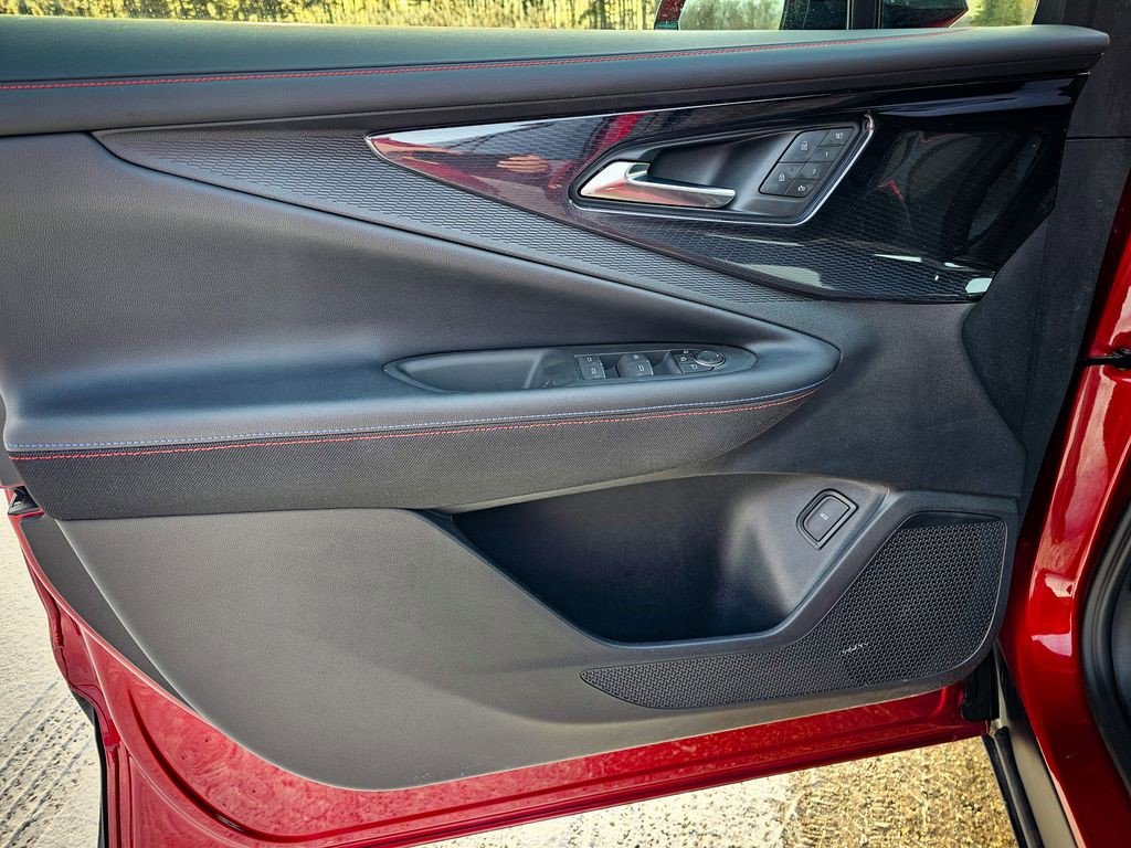 Certified 2024 Chevrolet Blazer EV RS image 9