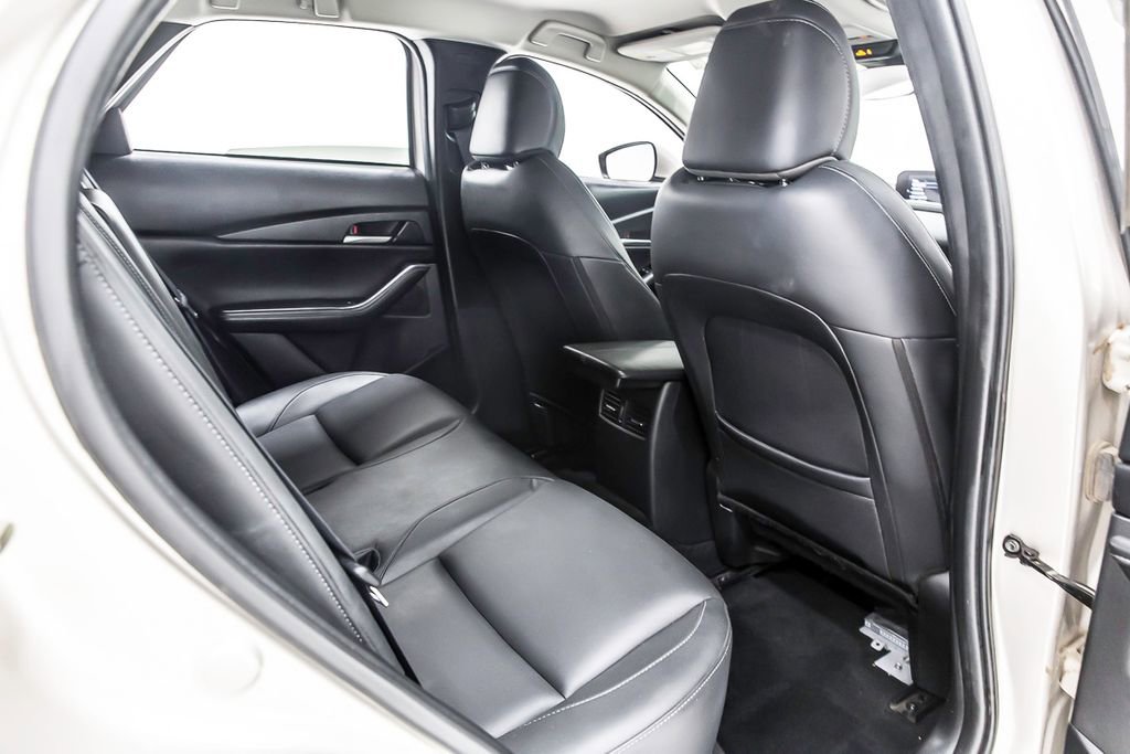 Used 2023 MAZDA CX-30 AWD 2.5 S w/ Select Package image 36