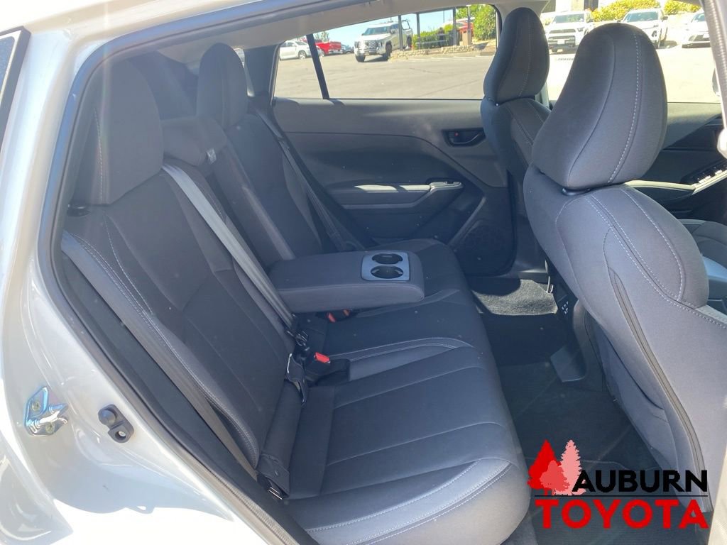 Used 2025 Subaru Crosstrek 2.0i Premium AWD/4WD image 17