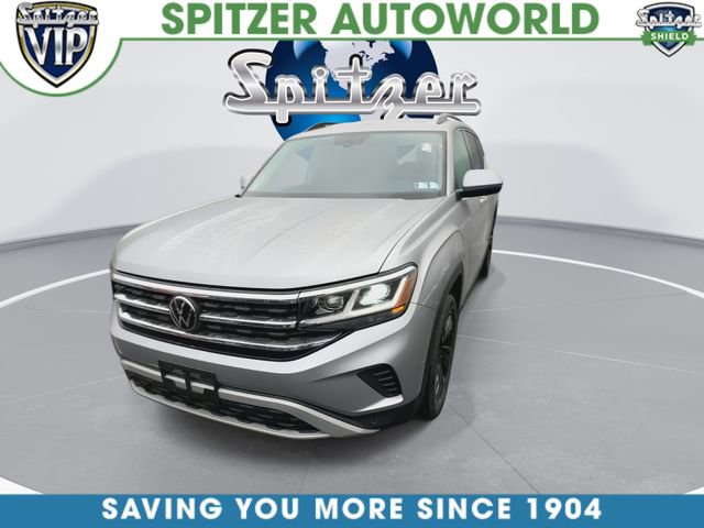 Used 2023 Volkswagen Atlas SE w/ Black Wheel Package image 5