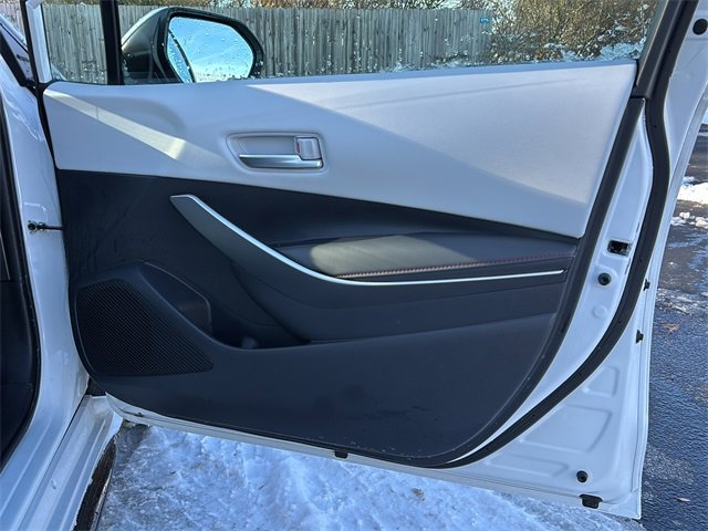 Certified 2025 Toyota Corolla SE image 29