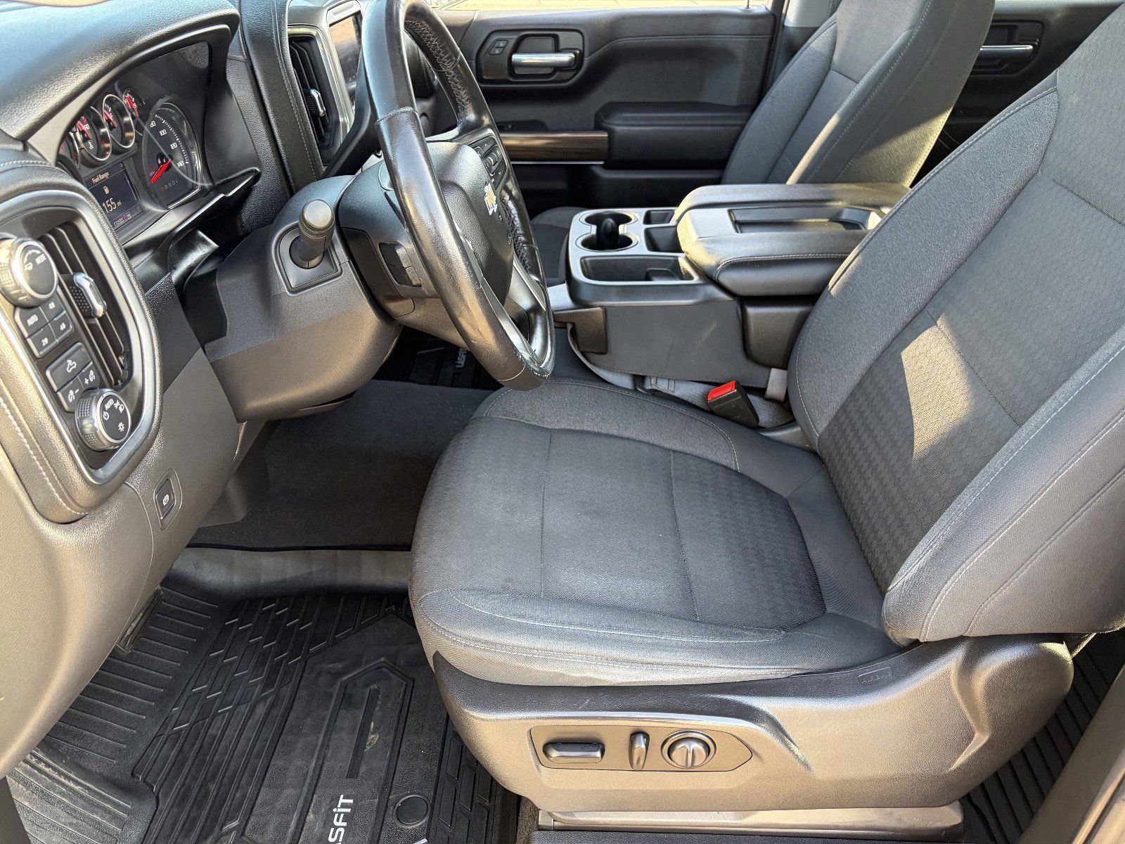 Used 2020 Chevrolet Silverado 1500 LT w/ All-Star Edition AWD/4WD image 20