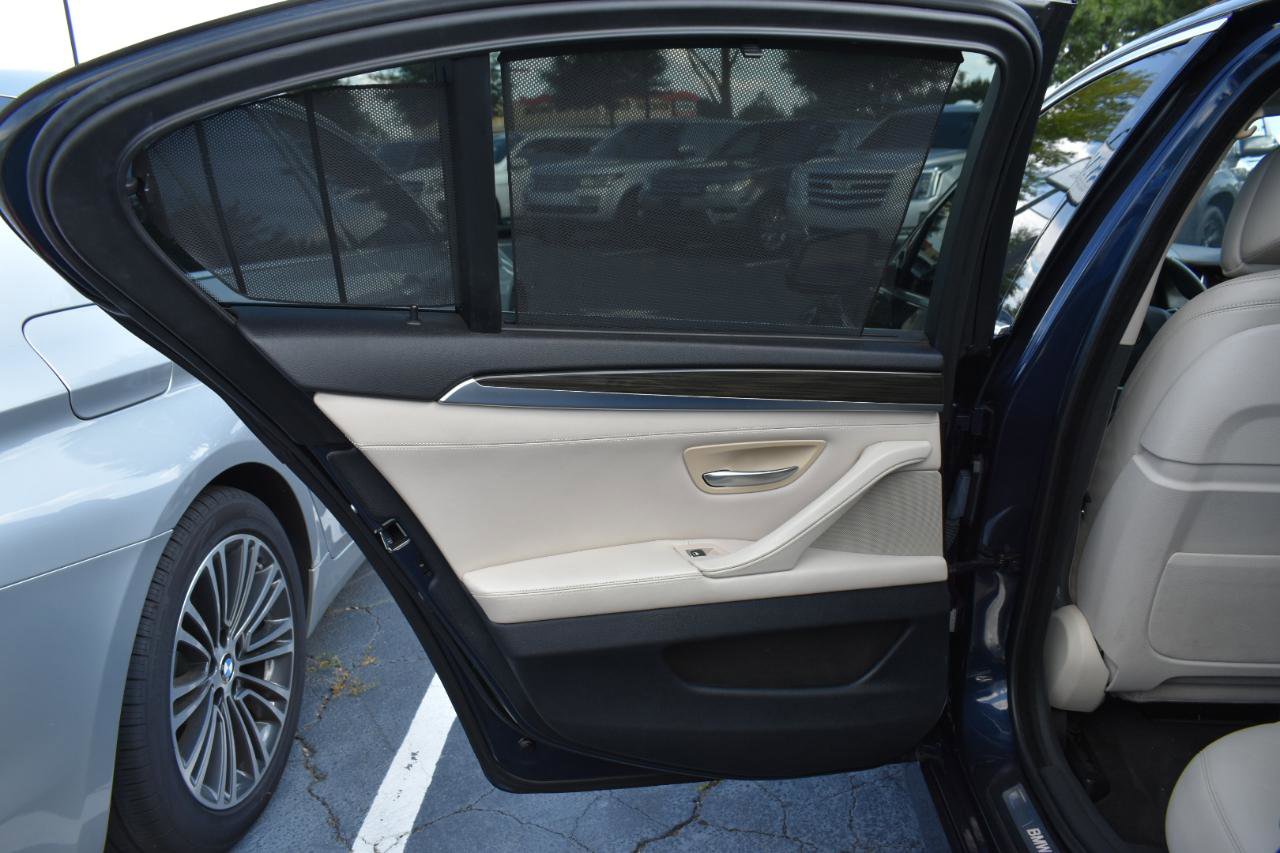 Used 2015 BMW 550i Sedan RWD image 34