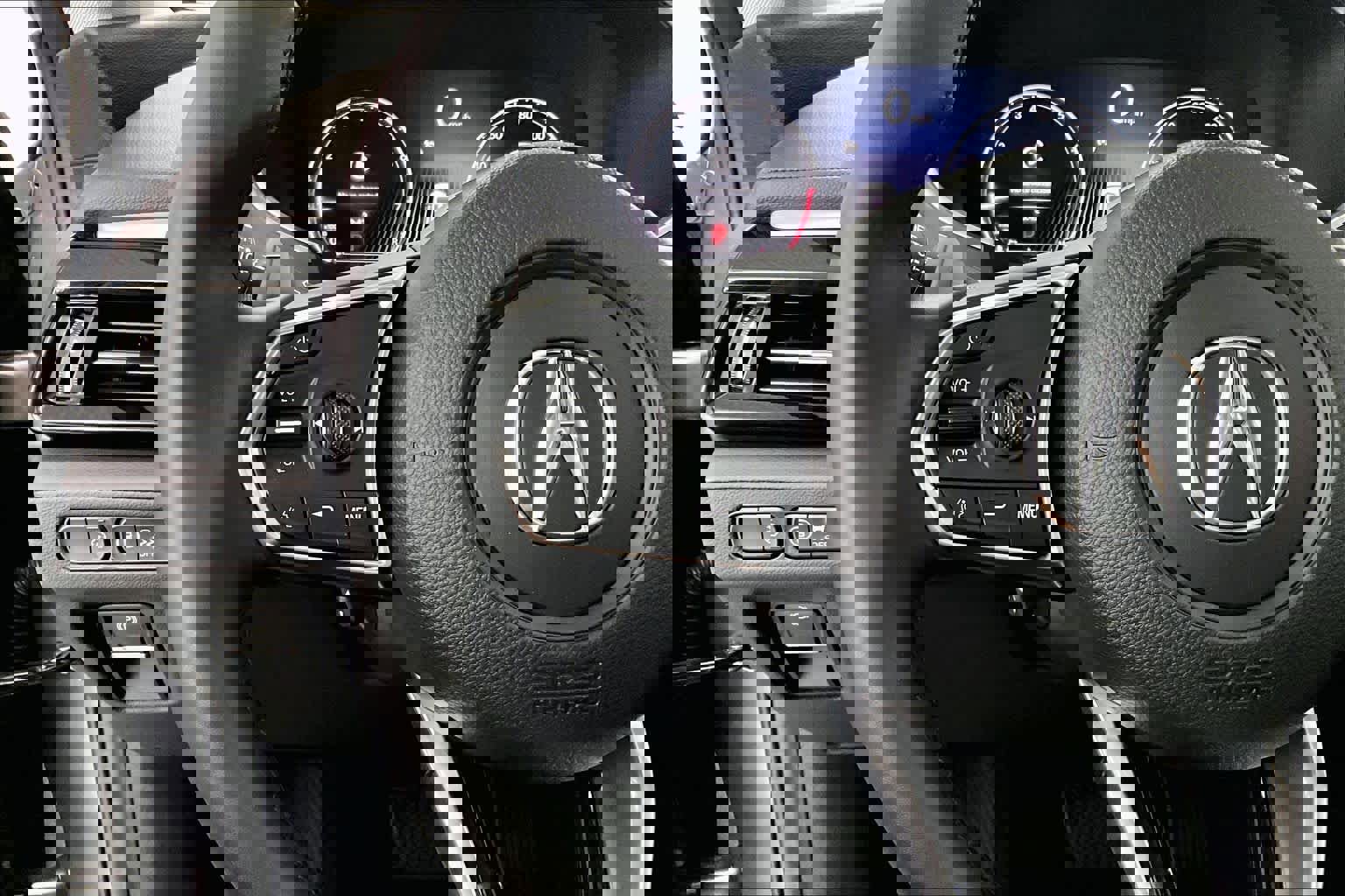 Used 2025 Acura MDX SH-AWD image 22