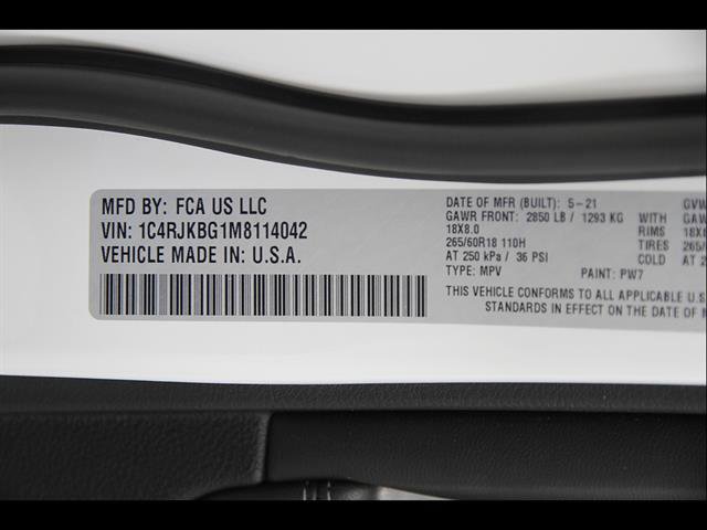 Used 2021 Jeep Grand Cherokee L Limited AWD/4WD image 25