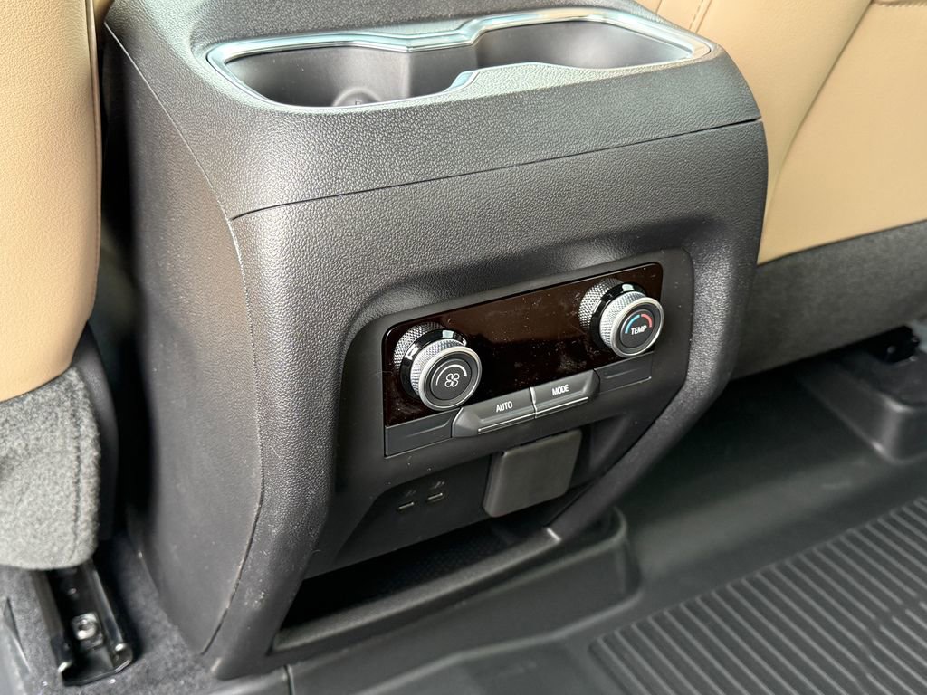 New 2026 Buick Enclave Preferred image 35