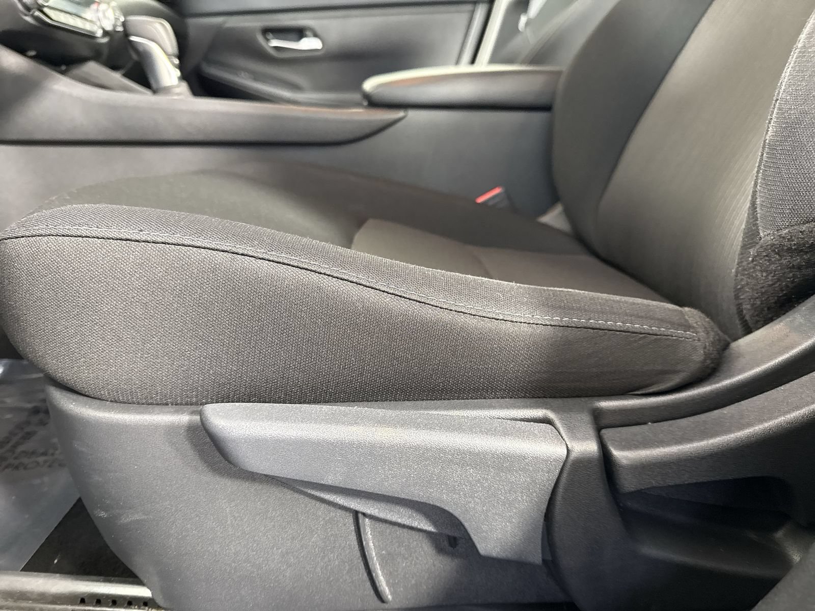 Used 2023 Nissan Sentra SV w/ All-Weather Package FWD image 21
