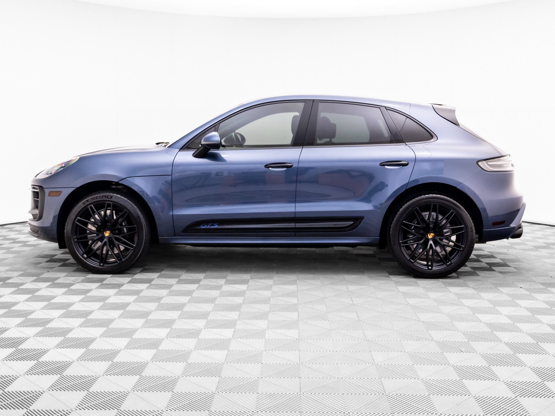 Certified 2022 Porsche Macan GTS AWD/4WD video 2