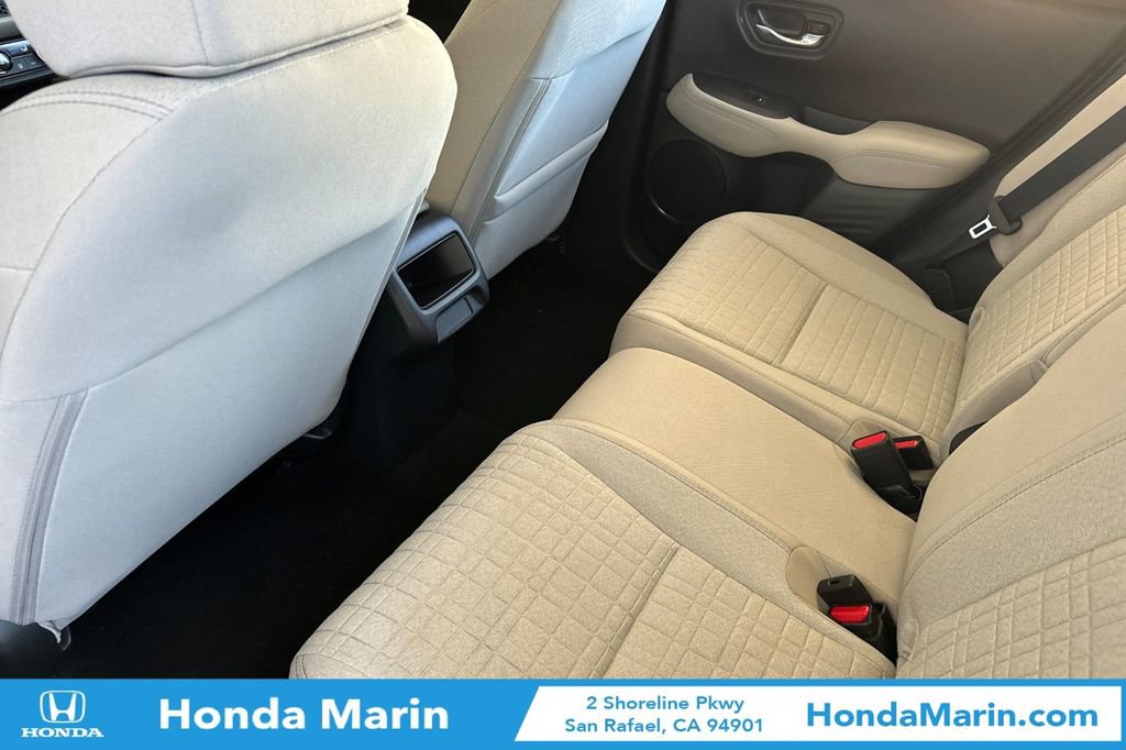 Used 2025 Honda HR-V LX image 15