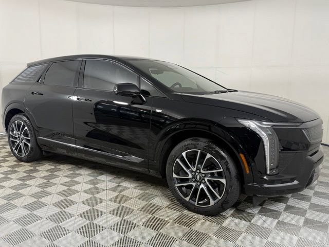 New 2027 Cadillac Optiq Sport RWD image 10