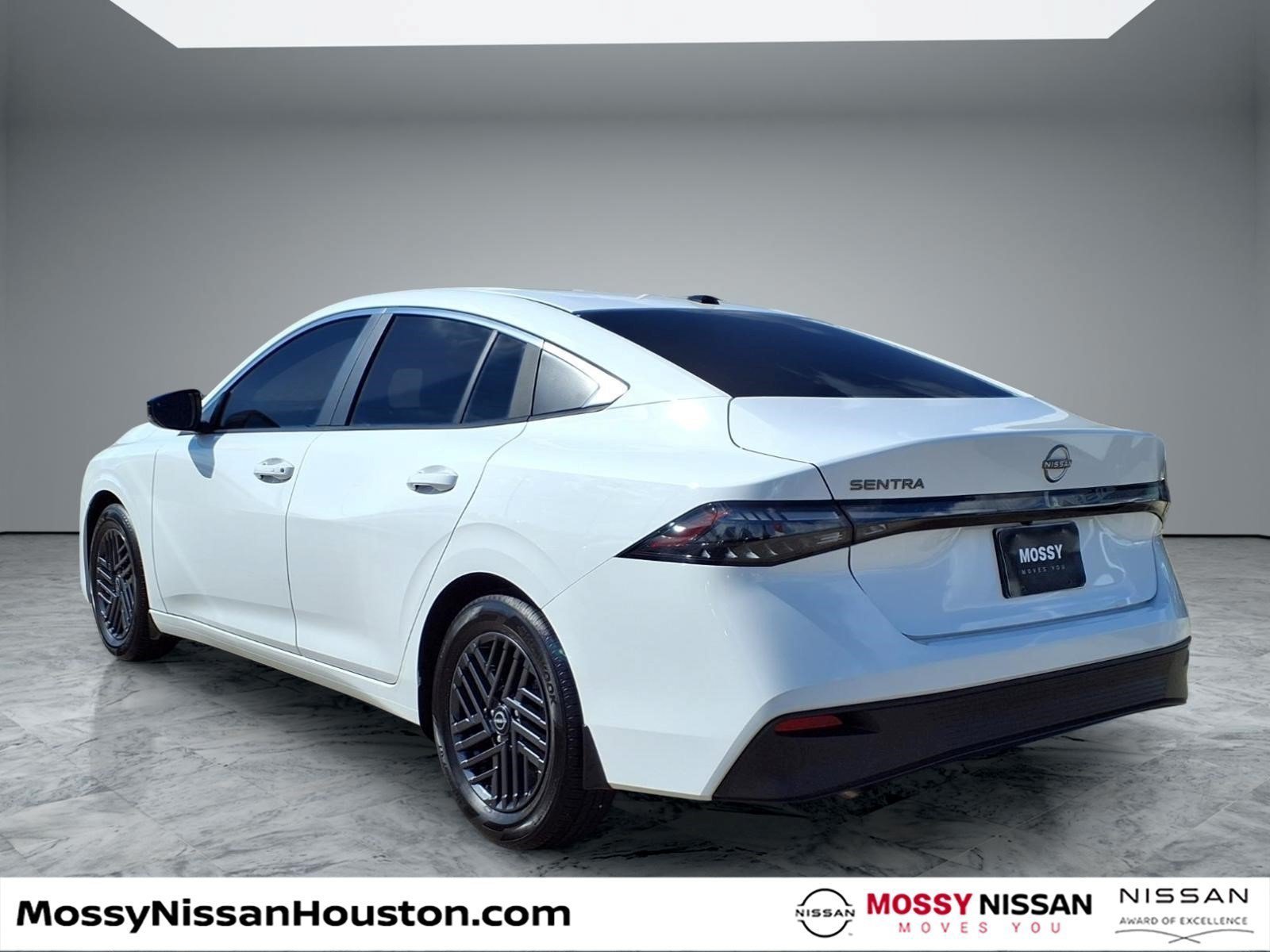 Certified 2026 Nissan Sentra SV w/ SV Convenience Package FWD image 2