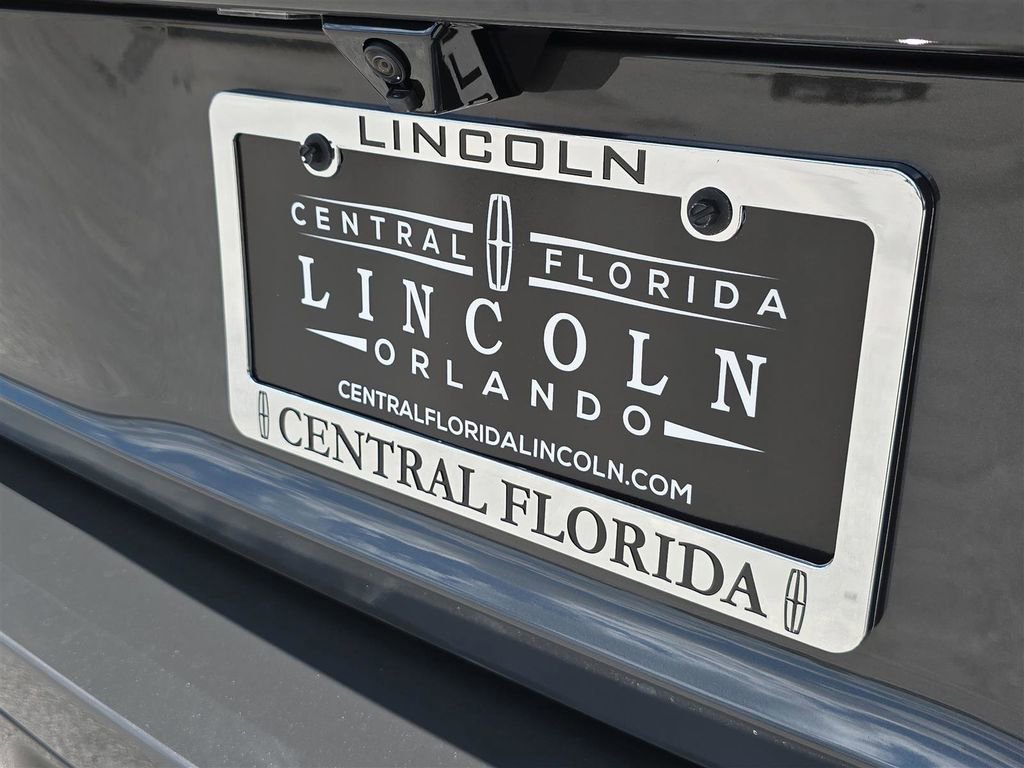 New 2025 Lincoln Navigator L Black Label image 5