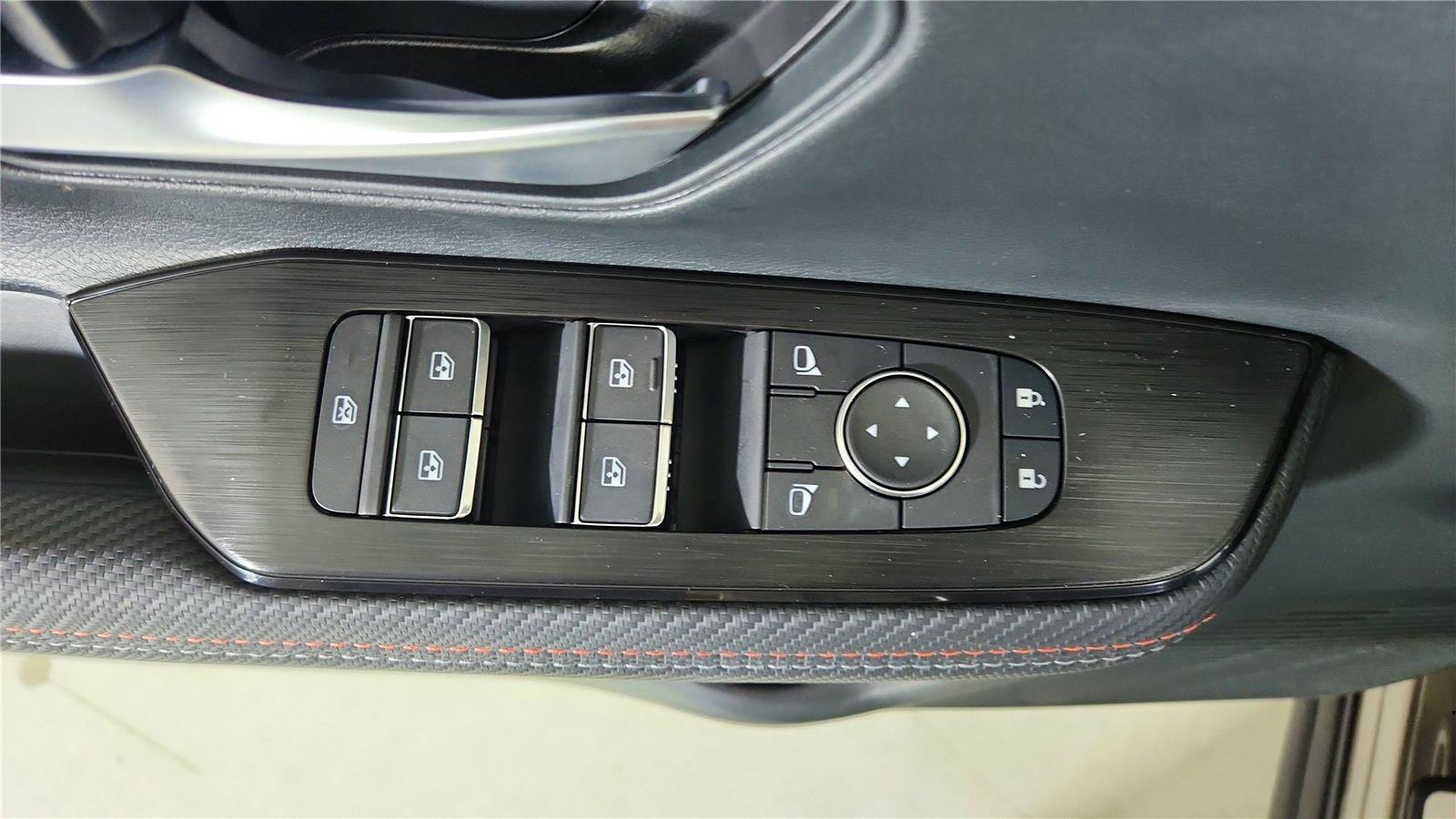 New 2026 Nissan Kicks SR w/ Illumination Package image 16