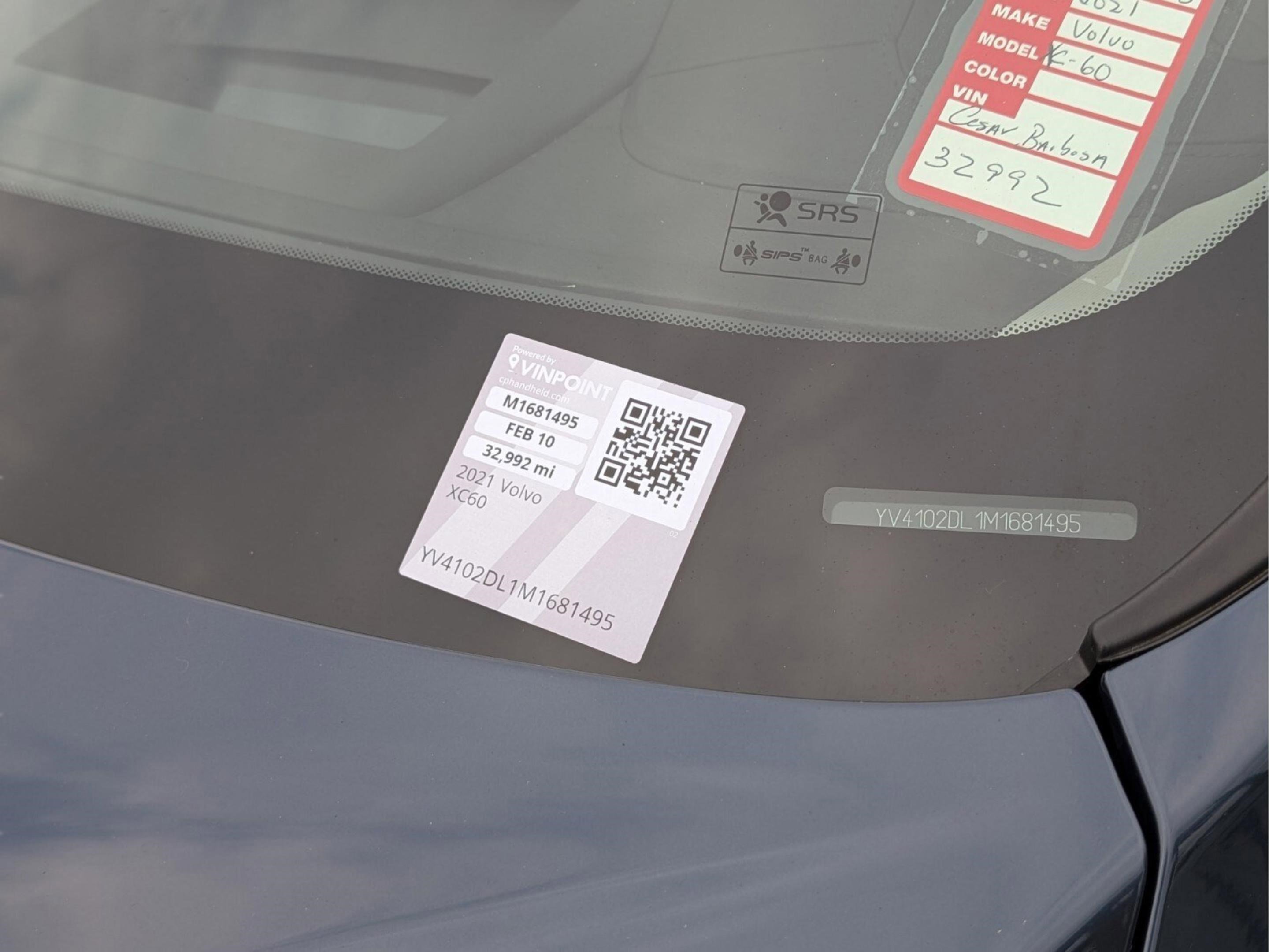 Used 2021 Volvo XC60 T5 Inscription image 14