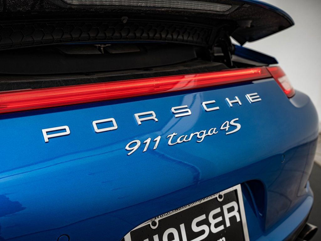 Certified 2015 Porsche 911 Targa 4S image 23