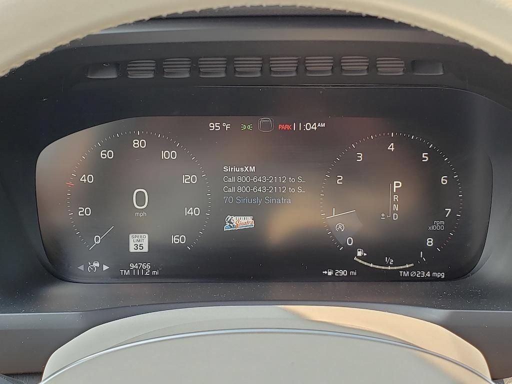 Used 2020 Volvo XC90 T6 Momentum AWD/4WD image 21