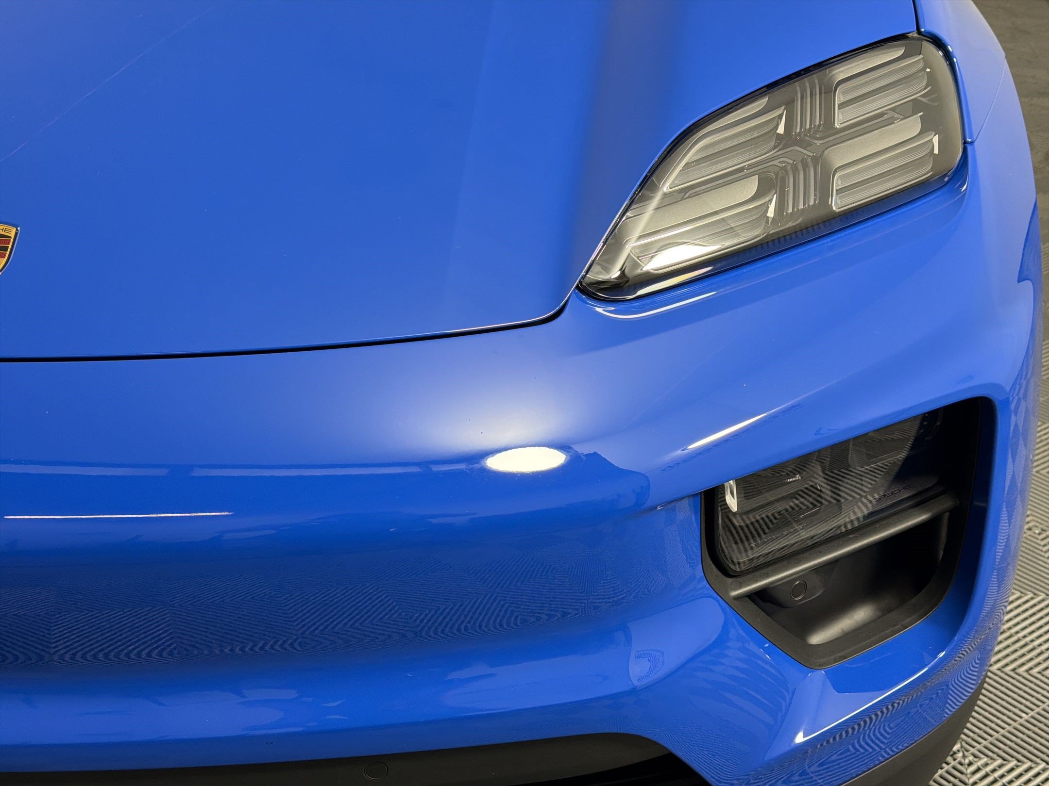 Used 2026 Porsche Macan Electric RWD image 11