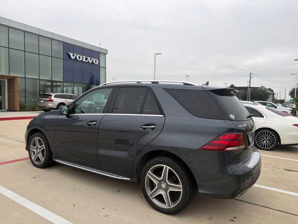Used 2016 Mercedes-Benz GLE 400 4MATIC image 3