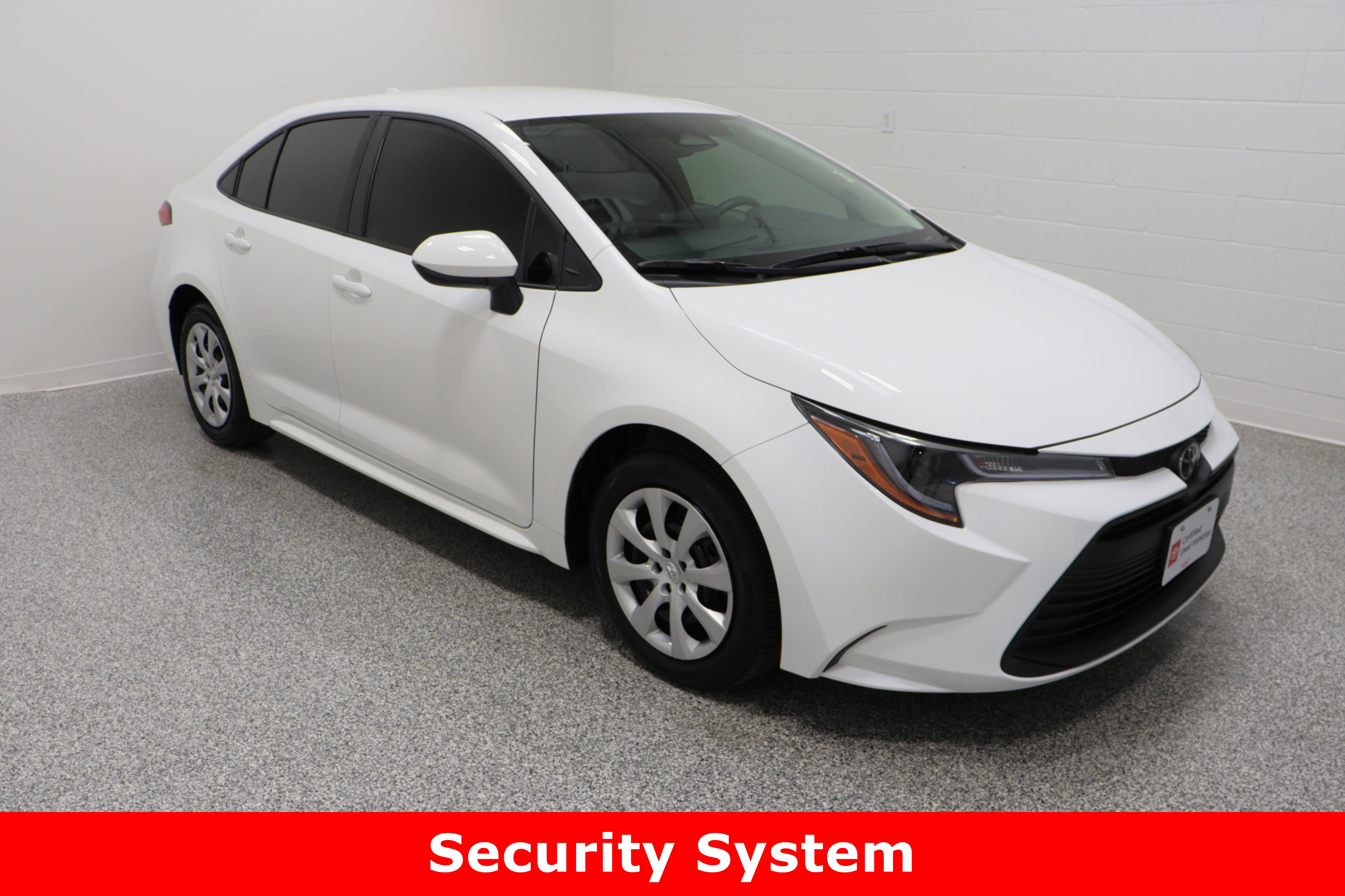 Certified 2025 Toyota Corolla LE image 4