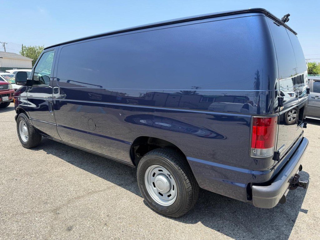 Used 2006 Ford E-150 and Econoline 150 RWD image 9