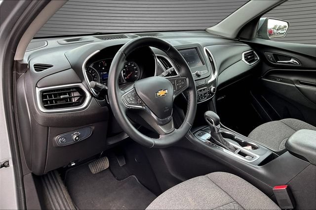 Used 2024 Chevrolet Equinox LT AWD/4WD image 16