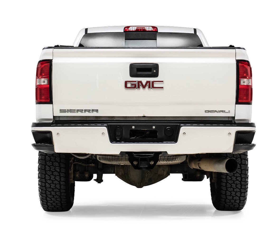 Used 2018 GMC Sierra 3500 Denali w/ Duramax Plus Package AWD/4WD image 8