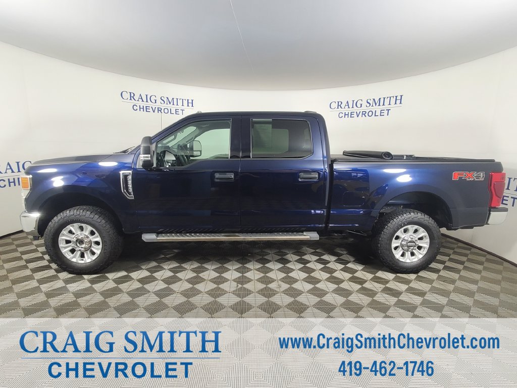 Used 2022 Ford F350 XLT w/ FX4 Off-Road Package AWD/4WD image 2