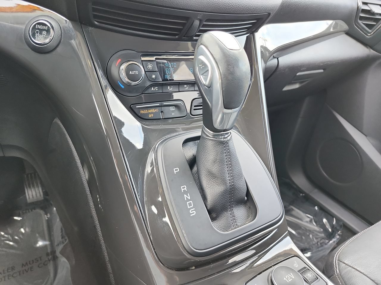 Used 2016 Ford Escape Titanium FWD image 24