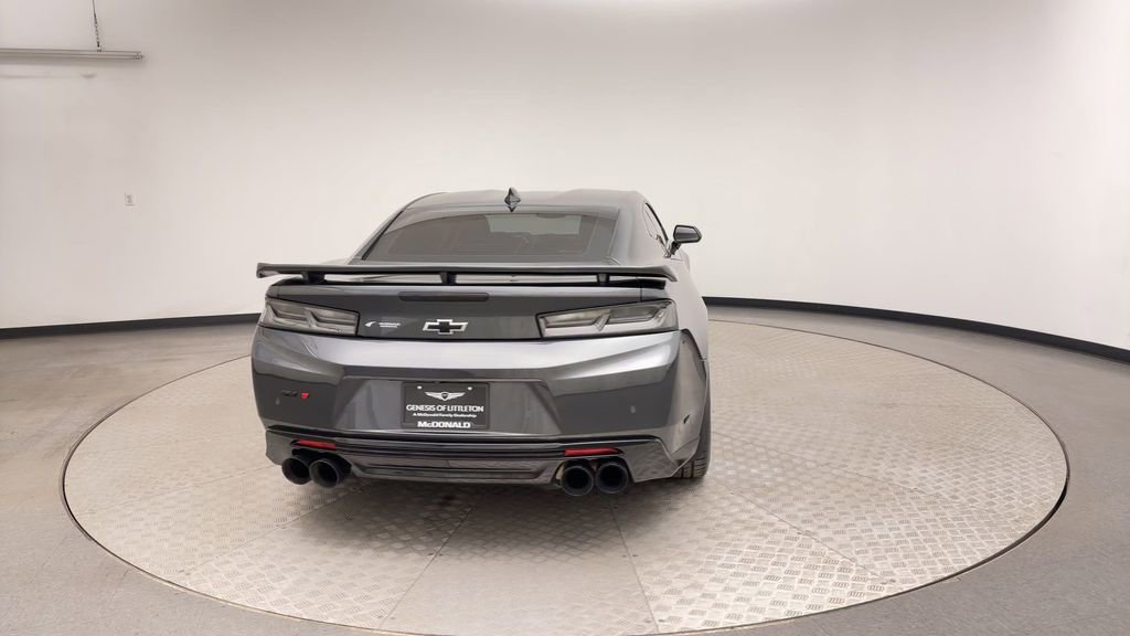 Used 2018 Chevrolet Camaro ZL1 image 3