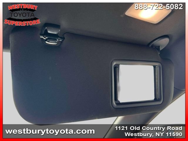 Certified 2024 Toyota Venza XLE AWD/4WD image 32