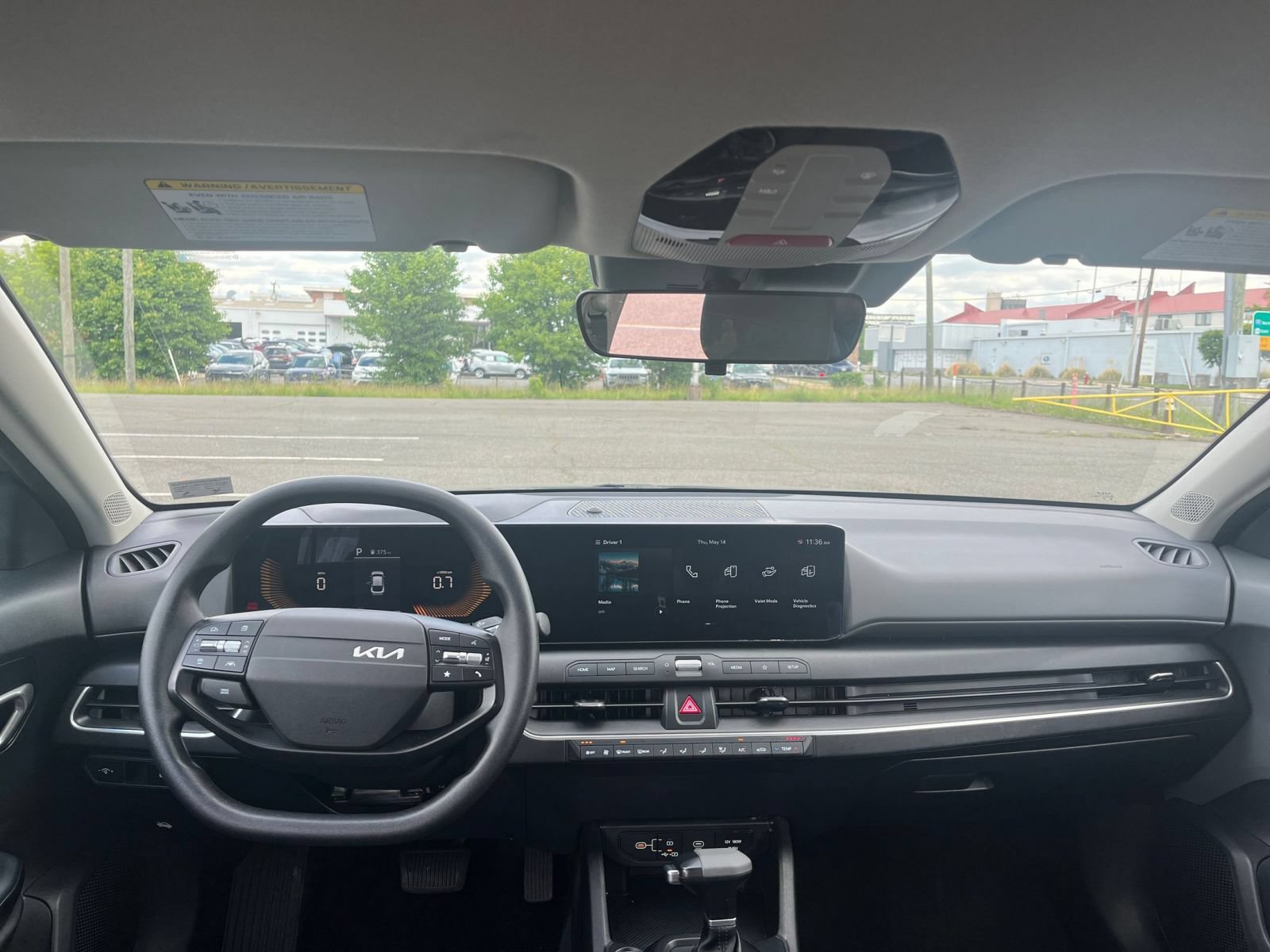 Used 2025 Kia K4 FWD image 32
