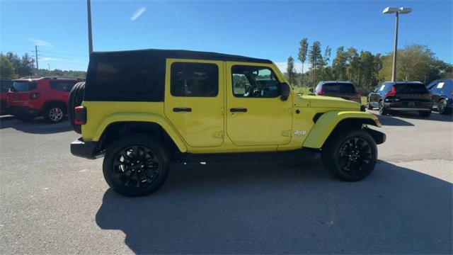 Used 2022 Jeep Wrangler Unlimited Sahara w/ Safety Group image 31