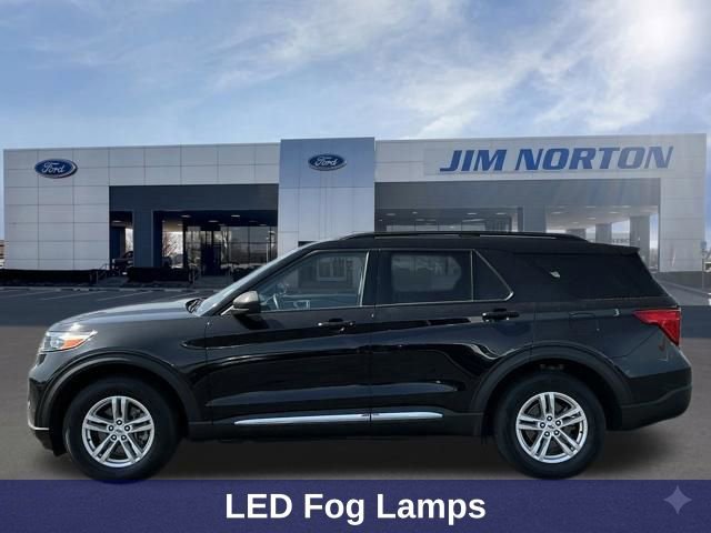 Used 2023 Ford Explorer XLT w/ Equipment Group 202A AWD/4WD image 8