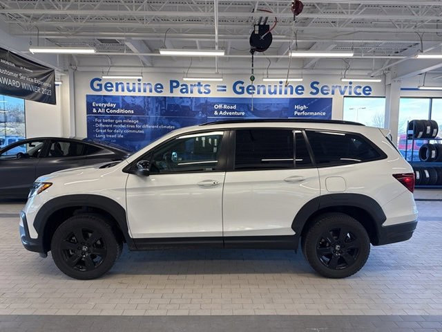 Used 2022 Honda Pilot TrailSport image 5