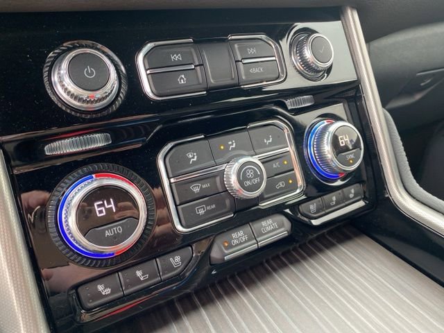 Used 2022 GMC Yukon XL Denali image 14