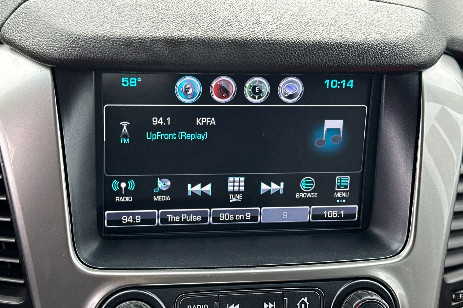 Used 2017 Chevrolet Tahoe Premier AWD/4WD image 18