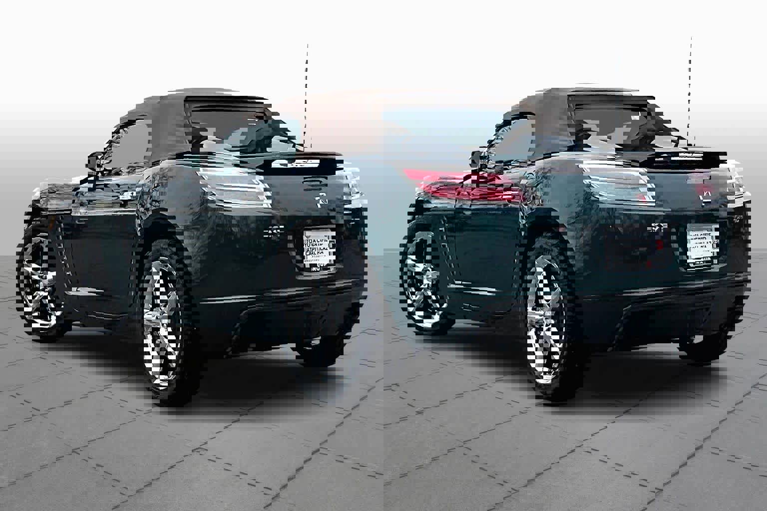 Used 2008 Saturn Sky Red Line image 10