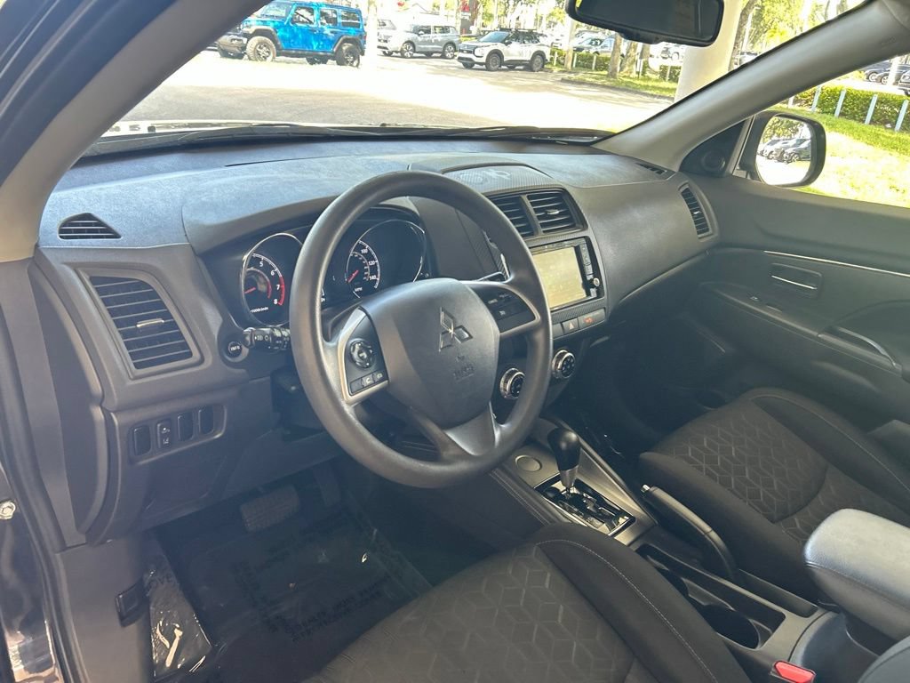 Used 2021 Mitsubishi Outlander Sport ES FWD image 6