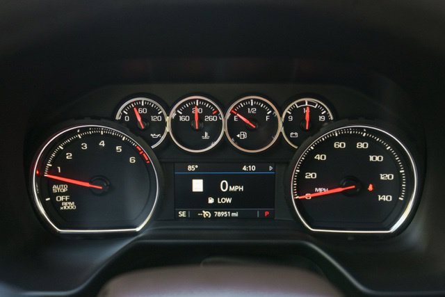 Used 2021 Chevrolet Tahoe LT w/ Luxury Package RWD image 28