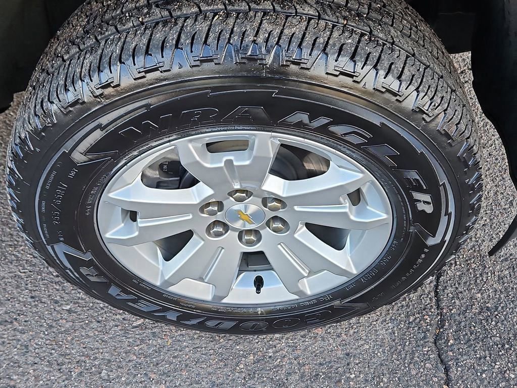 Used 2022 Chevrolet Colorado LT w/ LT Convenience Package image 10