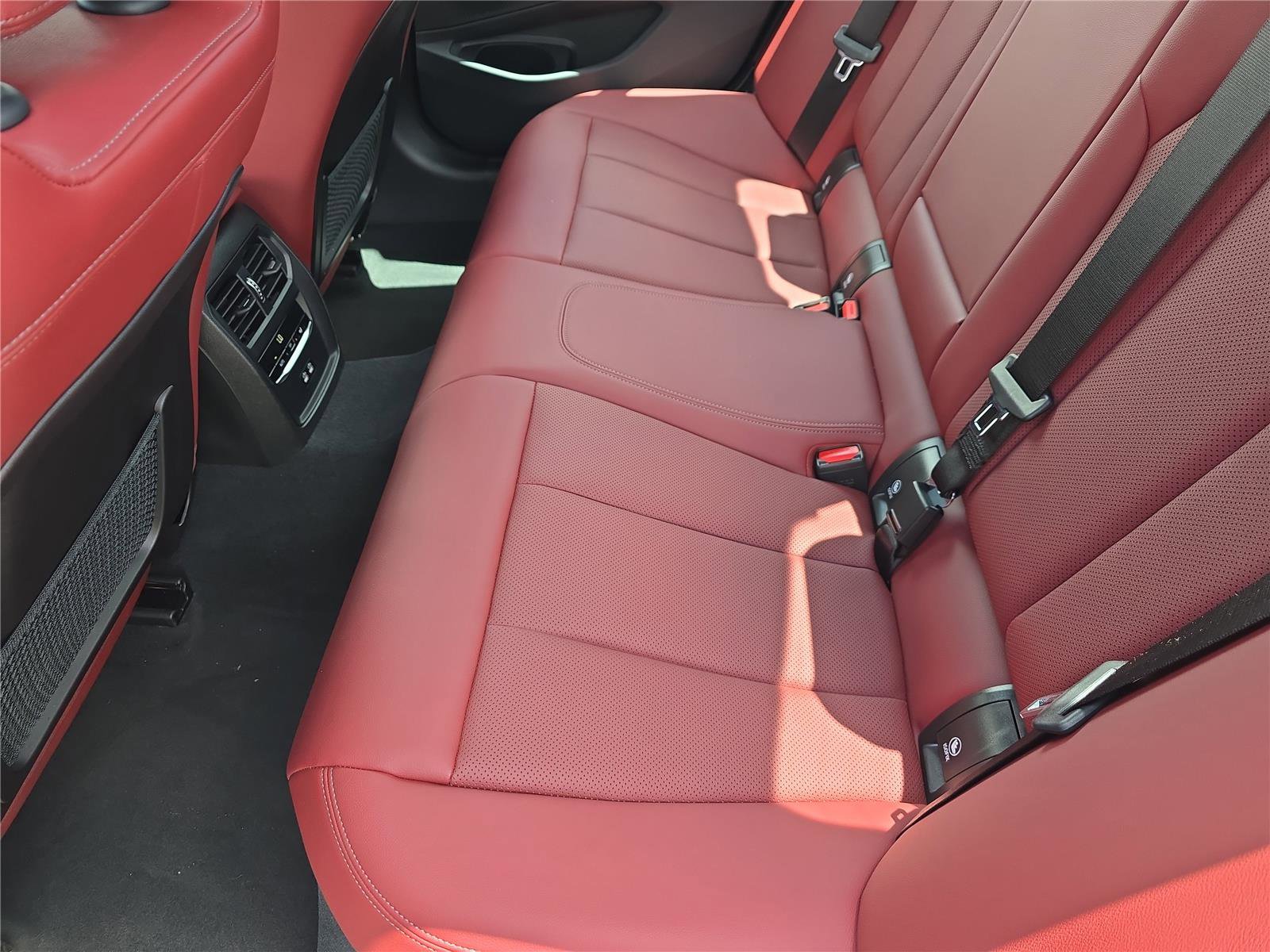 Certified 2023 BMW 330i Sedan w/ M Sport Package image 12